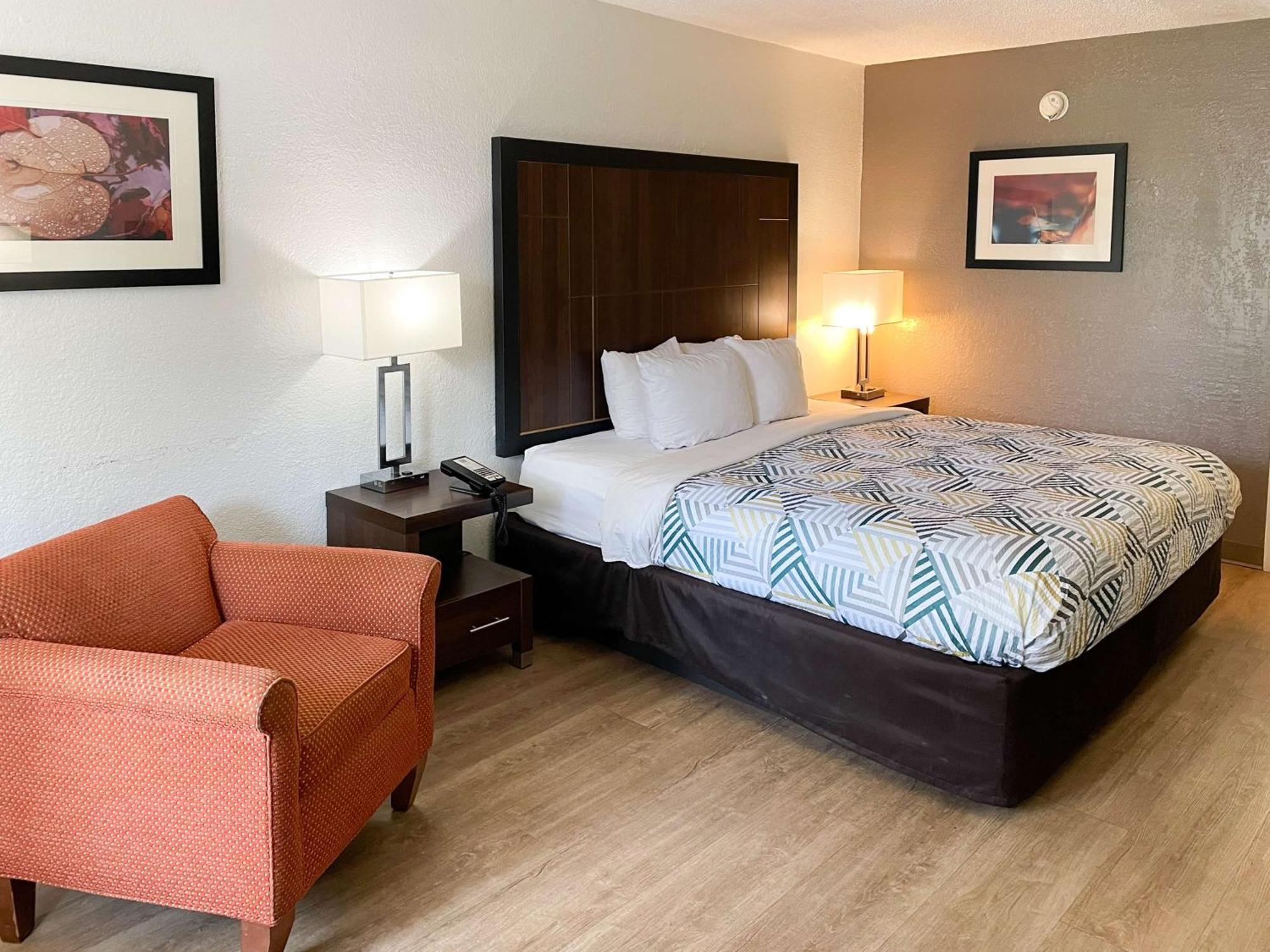 Motel 6 Opelika Al Exteriör bild